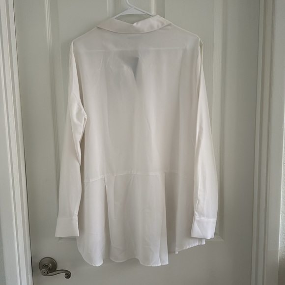 White long sleeve blouse - Picture 3 of 6